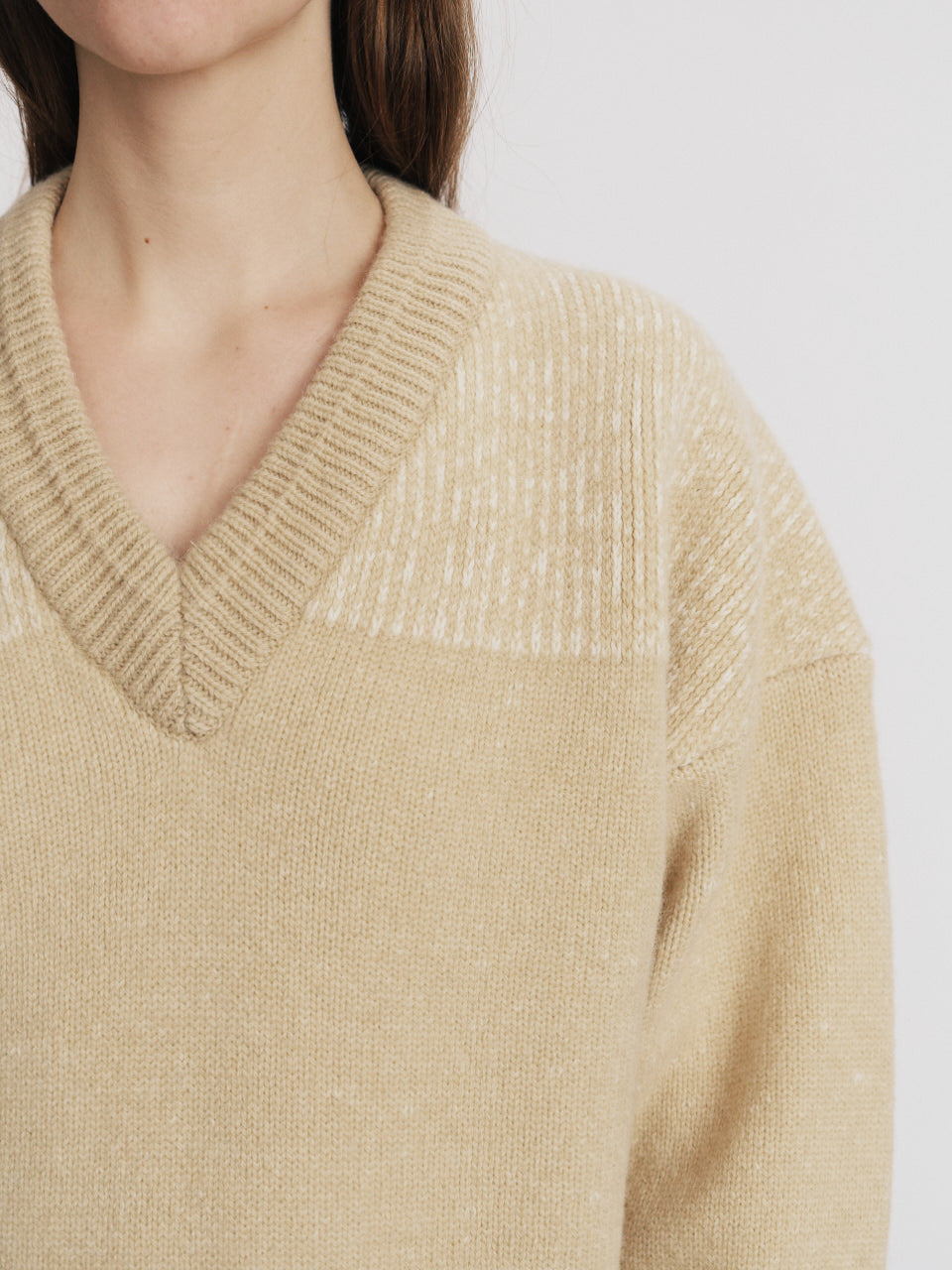 BEATON SWEATER