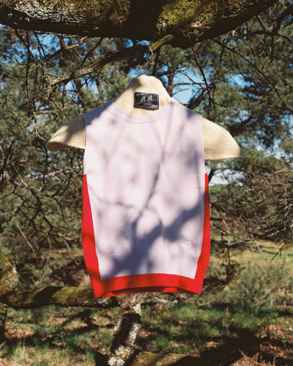 BAILEY VEST